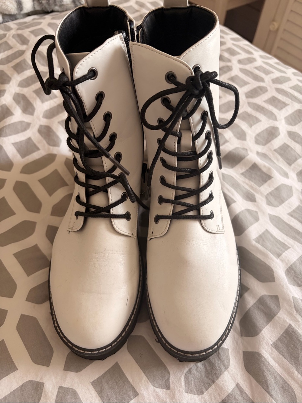 White Lace-Up Combat Boots - Women